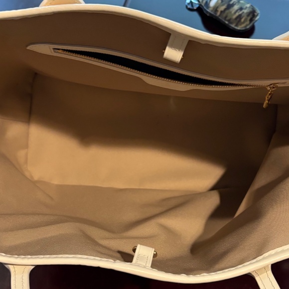 Louis Vuitton Hand bag - Picture 2 of 3